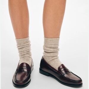 WHITE + WARREN CASHMERE RIBBED SOCKS